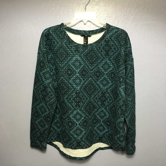 H&M patterned sweatshirt. Size large. - Picture 1 of 3